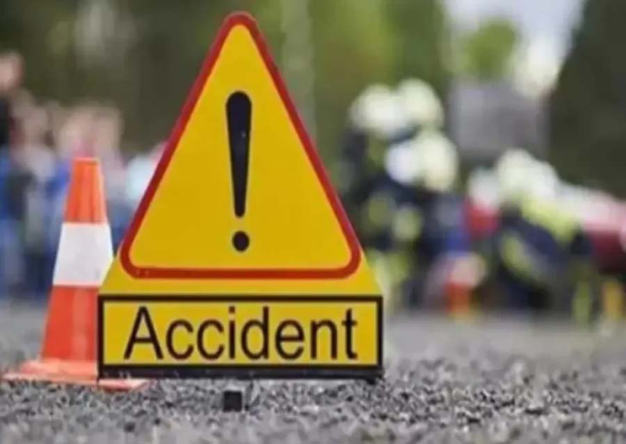 Punjab News : शादी समारोह से वापिस लौट रहे बाइक सवार 3 युवकों को ट्रैक्टर-ट्राली ने कुचला, मौत