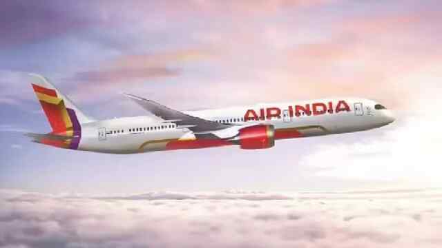 इंदौर जा रही Air India की फ्लाइट में मिला Fire alert, Emergency Landing करवाई