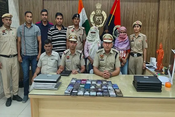 वजन घटाने का झांसा देकर ठगी करने वाली तीन लड़कियां गिरफ्तार