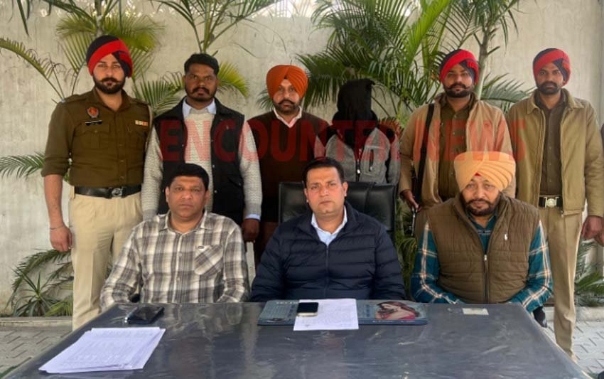 Punjab News: पुलिस ने हेरोइन सहित तस्कर को किया गिरफ्तार