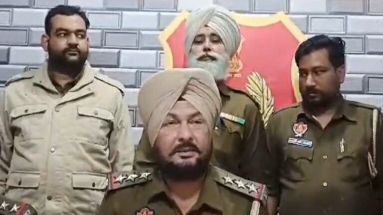 Punjab News : व्यापारियों से रंगदारी मांगने वाले गिरोह का पर्दाफाश, 4 गिरफ्तार, देखें वीडियो