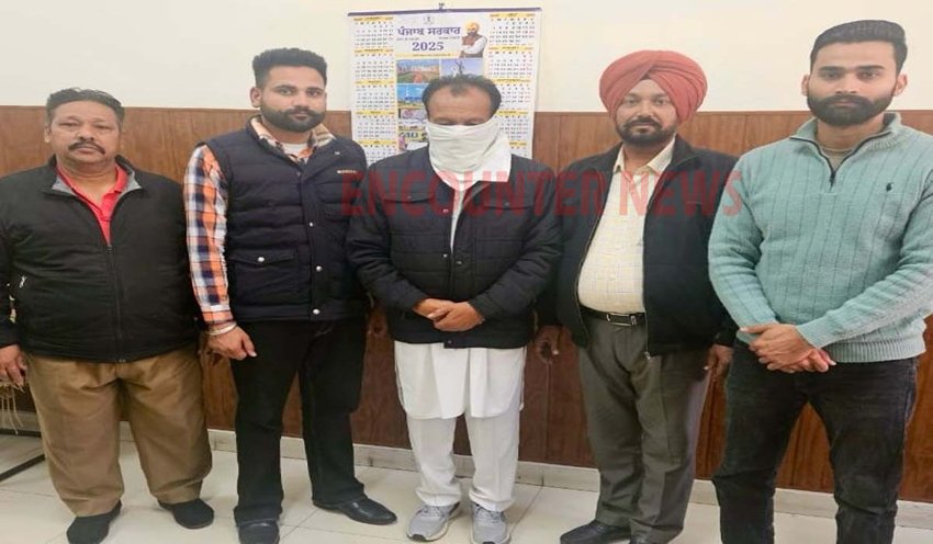Punjab News: 3 लाख रुपए रिश्वत लेता व्यक्ति गिरफ्तार