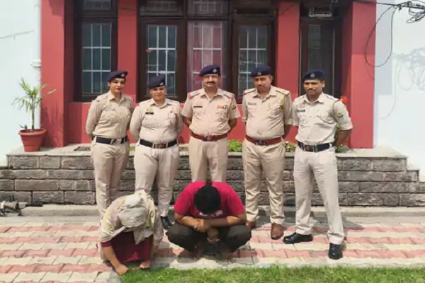 प्रेम प्रसंग में पति बन रहा था रोड़ा, चाकू मार की हत्या