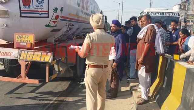 Jalandhar News: HP Gas Tanker और बाइक की टक्कर में व्यक्ति की मौत, देखें वीडियो