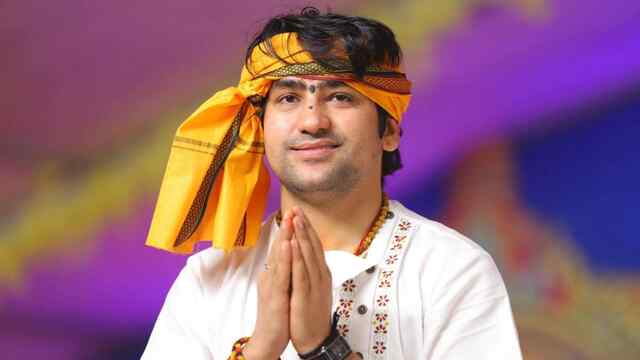 बागेश्वर धाम के धीरेंद्र कृष्ण शास्त्री एक महीने के लिए रहेंगे एकांतवास में… जानें वजह