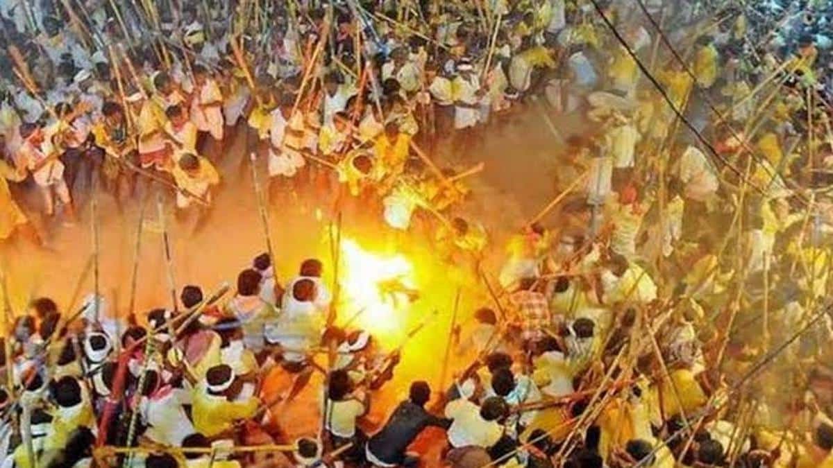 देवरागट्टू बन्नी उत्सव के दौरान 2 युवकों की मौत, 90 घायल