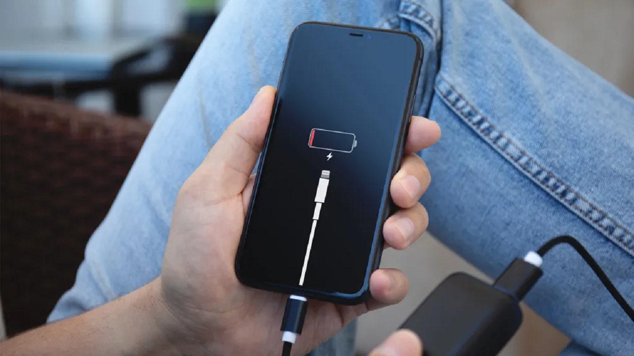 Android Users भी IPhone की तरह चैक कर सकेंगे Battery Health