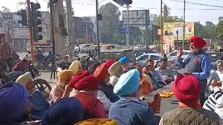 Punjab News : पूर्व पुलिस अधिकारियों ने समस्याओं को लेकर की अहम बैठक, देखें वीडियो