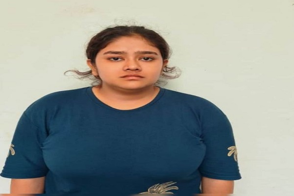सरकारी नौकरी और प्रॉपर्टी के लिए बेटी ने 7 लाख की सुपारी देकर कार से मां को कुचलवाया, 7 गिरफ्तार