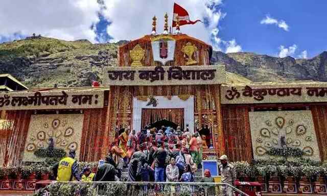 SIT का एक्शनः बद्रीनाथ मंदिर चढ़ावा घोटाले में BKTC के पूर्व अधिकारी राजेंद्र चौहान गिरफ्तार