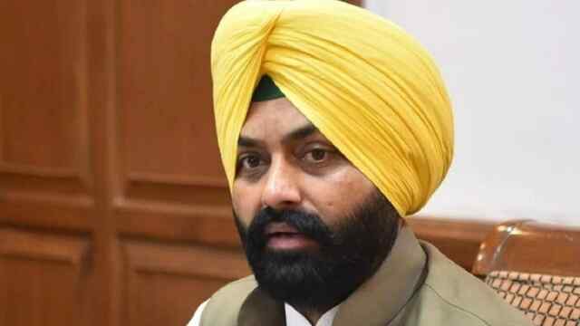 Punjab News: Warehouse Manager Suicide मामले में पूर्व मंत्री लालजीत भुल्लर समेत 3 पर FIR