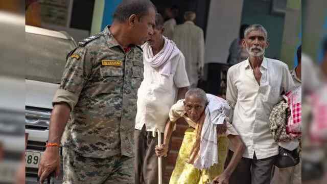 84 साल की उम्र में जेल पहुंचा बुजुर्ग, जानें ऐसा कौनसा किया था गुनाह, सहारे की जगह मिली जेल की सजा