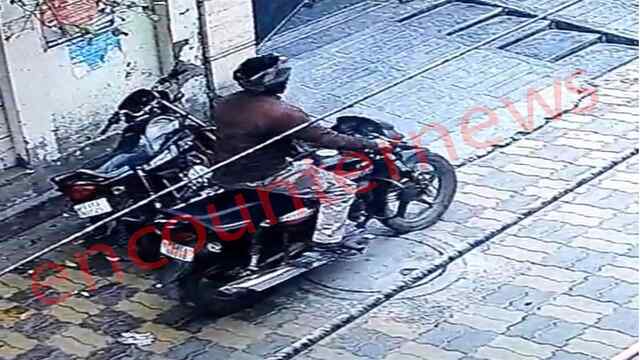 Punjab News: घर के बाहर से बाइक लेकर चोर फरार
