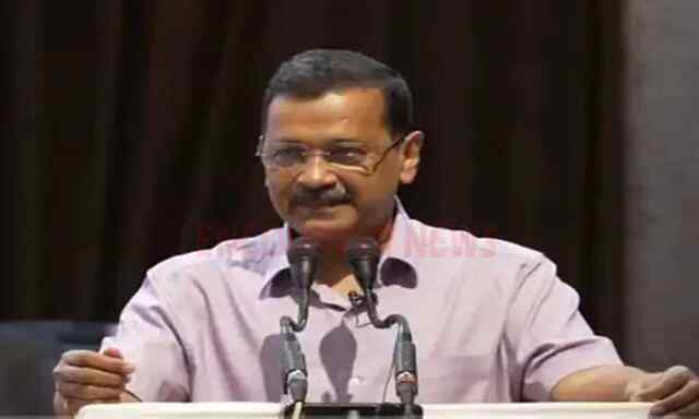 Jalandhar News: व्यापारियों से मिले CM Mann और Kejriwal, ED की कार्रवाई को लेकर उठाए सवाल