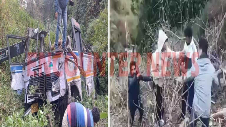 बड़ा हादसाः खाई में गिरी यात्रियों से भरी रोडवेज की बस, देखें वीडियो
