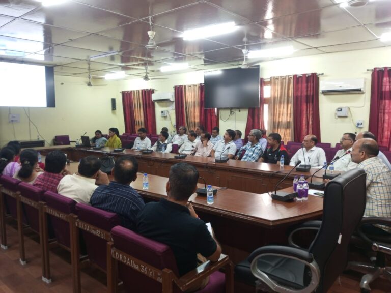 फोटोयुक्त मतदाता सूचियों के विशेष पुनरीक्षण को लेकर बीएलओ/सुपरवाइजरों के लिए कार्यशाला आयोजित