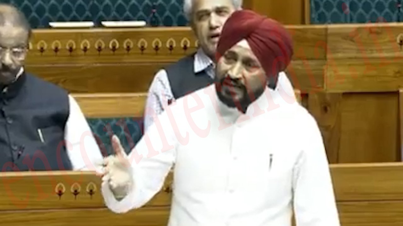 सांसद में बाबा साहेब अंबेडकर मामले पर भड़के Jalandhar के सांसद Charanjit Singh Channi, देखें वीडियो
