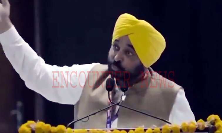 Punjab News: Chief Minister Bhagwant Mann ने उड़ाई Pakistan CM की खिल्ली, देखें वीडियो
