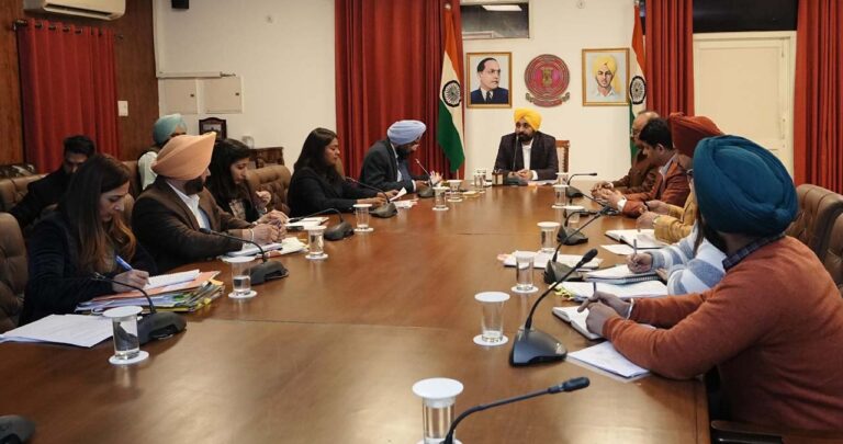 Punjab News: CM MANN ने गुरु तेग बहादर जी के शहीदी दिवस को समर्पित कार्यक्रमों की श्रृंखला आयोजित करने की दी मंजूर