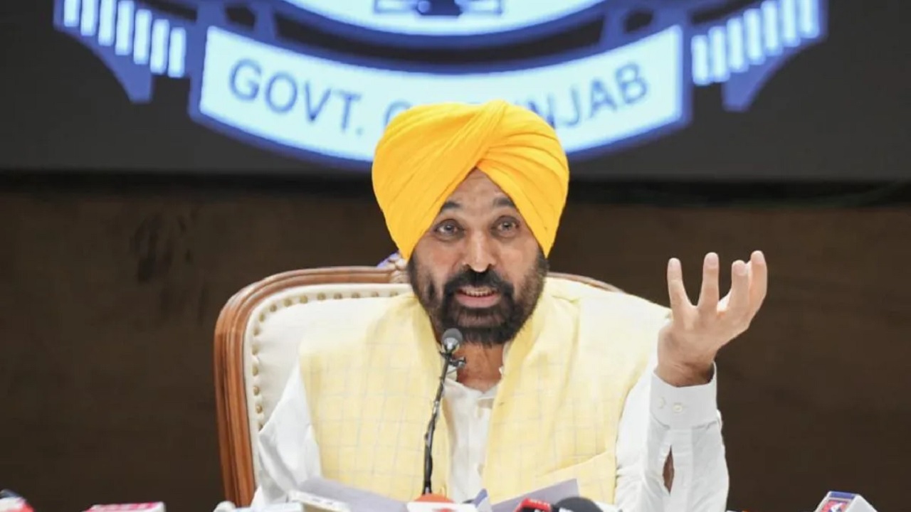 पराली प्रदूषण में 94% कमी का बड़ा परिणाम, केंद्र ने मान सरकार के ‘पंजाब मॉडल’ को राष्ट्रीय स्तर पर लागू करने की दी मंजूरी
