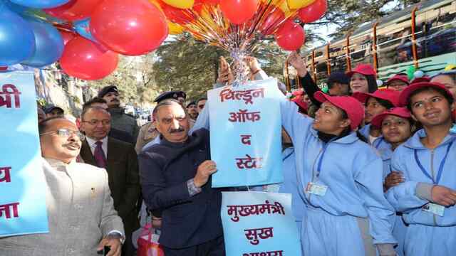मुख्यमंत्री की पहल, बच्चों को मिले देश देखने का अवसर