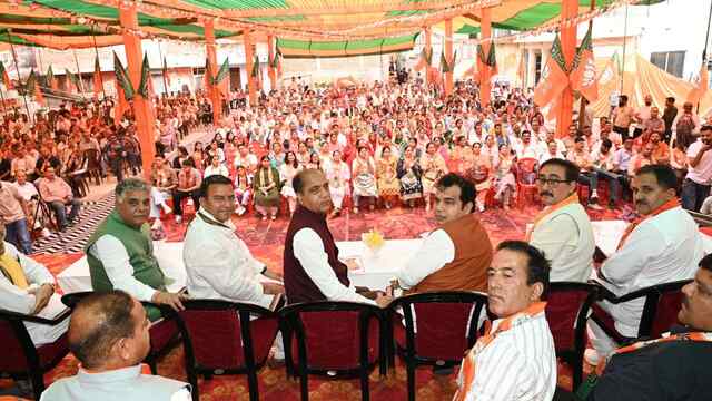 जिस पार्टी की अपनी कोई गारंटी नहीं वो फ़िर जनता को गुमराह करने के लिए दे रही झूठी गारंटियां : जयराम ठाकुर