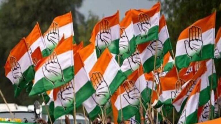कांग्रेस को बड़ा झटकाः बागी 6 विधायक भाजपा में हुए शामिल