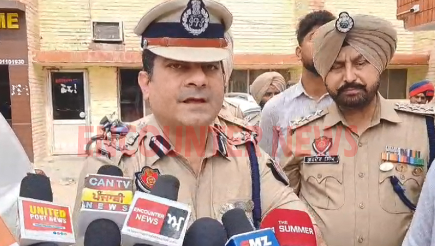 Punjab News: थाने की औचक चेकिंग करने पहुंचे CP Swapan Sharma, देखें वीडियो
