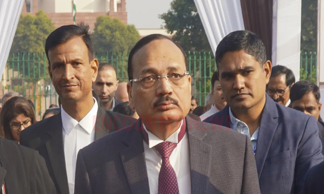16 साल से लंबित एसिड अटैक मामले में SC सख्त, केंद्र को दिए निर्देश