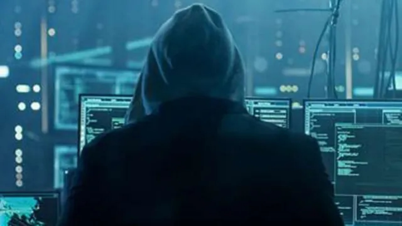 Cyber ठगों पर Action: पुलिस ने 5.51 करोड़ से अधिक की राशि की Recover