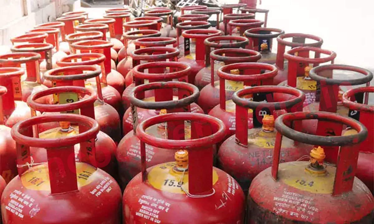 महंगाई का झटका! LPG सिलेंडर के बढ़े दाम