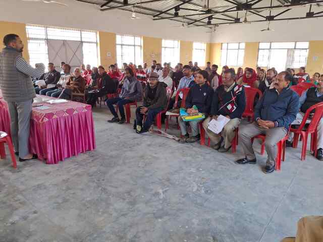 थानाकलाँ में व्यावसायिक मूल्यांकन एवं मार्गदर्शन शिविर आयोजित