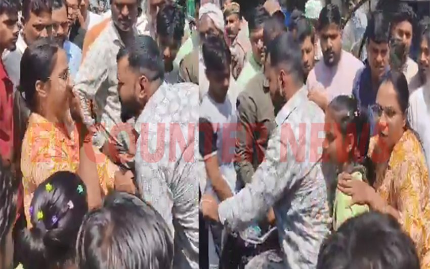सड़क पर पति-पत्नी का हाईवोल्टेज ड्रामा, सरेआम की पिटाई, देखें वीडियो