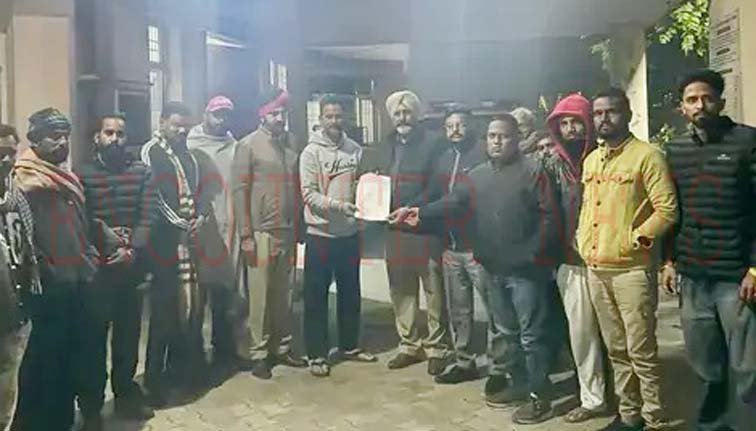 Jalandhar News: डेरा बल्लां के संत निरंजन दास को मिली धमकी, केस दर्ज, लोगों में रोष