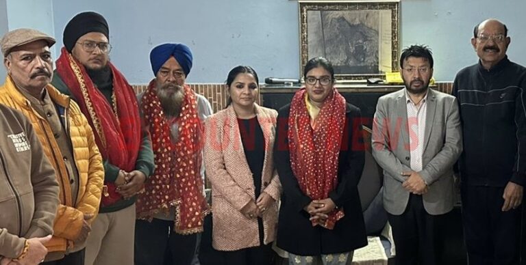 Jalandhar News: कांग्रेस को एक ओर झटका, AAP Party में शामिल हुई पार्षद