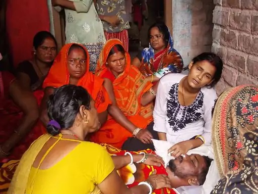मिलने का बोल प्रेमिका ने प्रेमी को घर बुलाया, परिवार ने पीट-पीटकर किया Murder