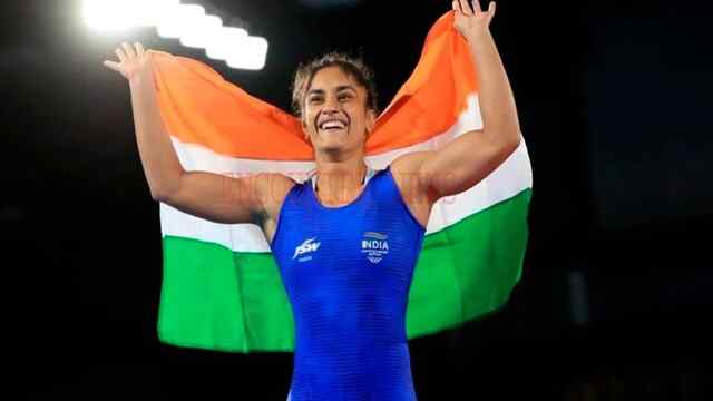 Olympic Semi-Finals में पहुंची Vinesh Phogat, पदक से एक कदम दूर