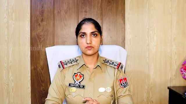 Punjab News: Radiant Glow Spa Center पर पुलिस की दबिश, महिला गिरफ्तार, देखें वीडियो