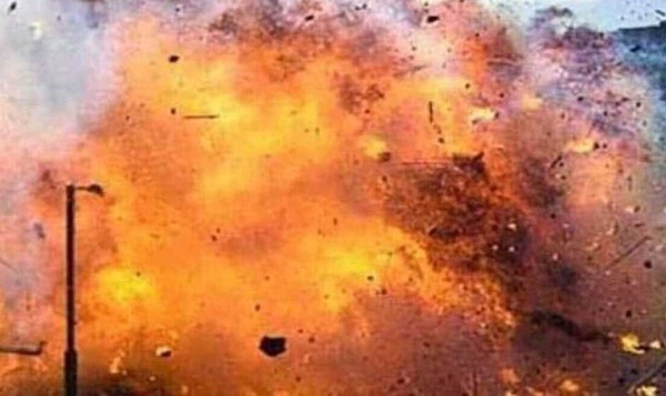 जेल में धमाका, बॉल के अंदर विस्फोटक रखकर फेंका