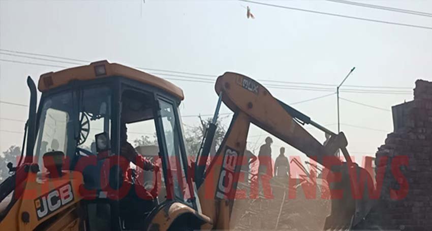 Punjab News: एक्शन में नगर निगम, 45 से अधिक झुग्गियों पर चला पीला पंजा