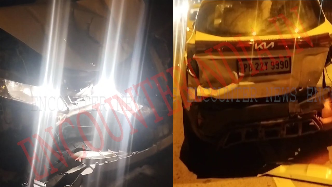 Punjab News: 2 वाहनों की जबरदस्त टक्कर, Divider पार कर दूसरी ओर गिरी कार, देखें वीडियो