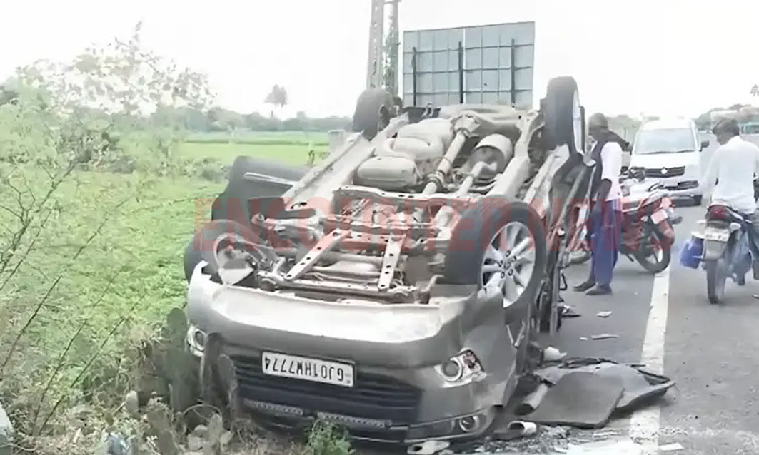 SUV पलटने से Engineering College के 3 छात्रों की मौत, 8 घायल
