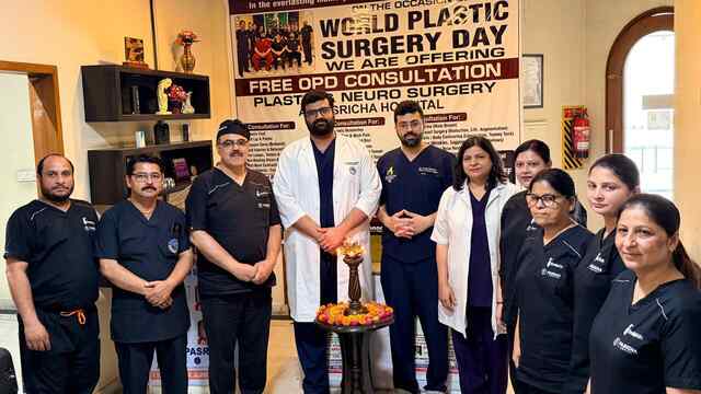 Jalandhar News: वर्ल्ड प्लास्टिक सर्जरी-डे पर Pasricha Hospital में लोगों की फ्री जांच