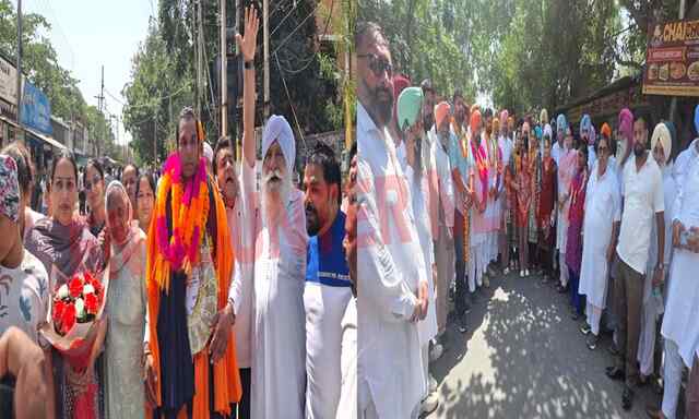 Jalandhar के पड़ोसी जिले में कांग्रेस को 63 में से मिली 37 सीटें