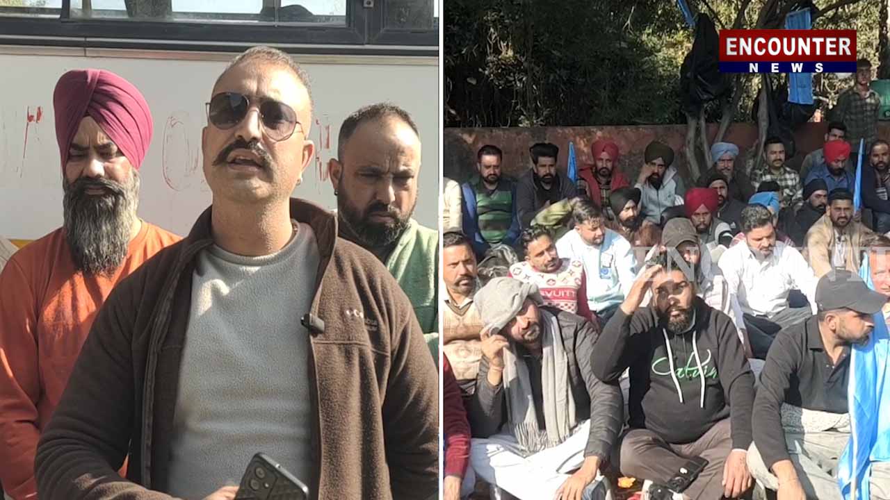 Punjab News: PUNBUS और PRTC के चक्का जाम से यात्री परेशान, देखें वीडियो