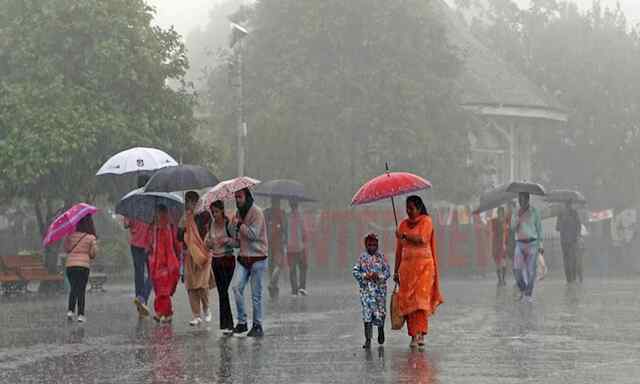 भारी बारिश को लेकर मौसम विभाग ने जारी किया अलर्ट, स्कूल बंद के आदेश जारी
