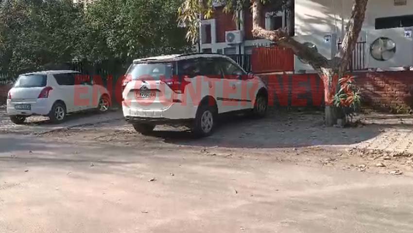 Jalandhar सहित चंडीगढ़ में कांग्रेस नेता के घर आयकर विभाग की रेड, देखें वीडियो