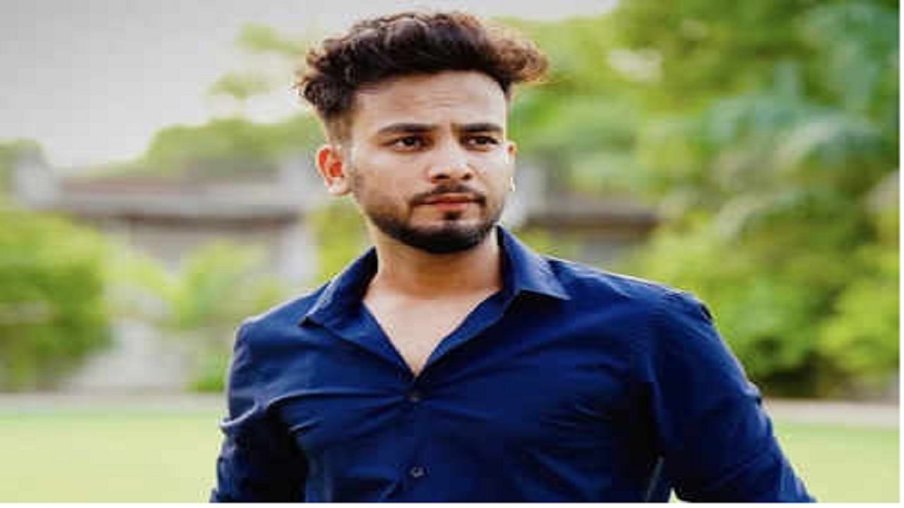 Elvish Yadav की फिर बढ़ी मुश्किलें, FIR के आदेश