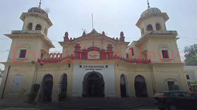 Punjab News: विवादों में घिरा नगर निगम का ठेकेदार, आप वर्कर ने लगाए आरोप, देखें वीडियो