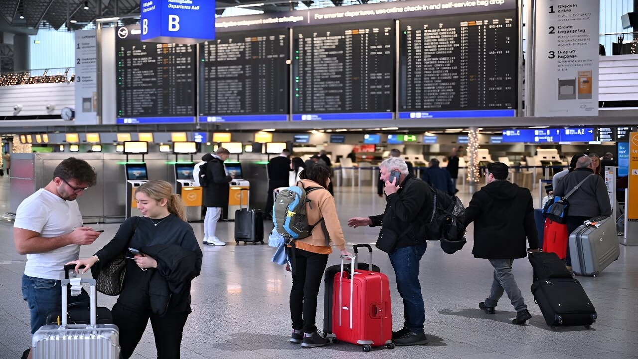 इस Software के कारण हुआ था यूरोप पर Cyber Attack, कई Flights करनी पड़ी थी रद्द